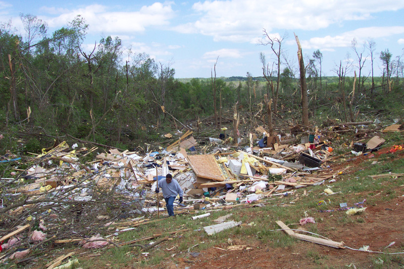 Damage from an F4 tornado in La Plata, MD, 2002-04-28, courtesy NOAA.